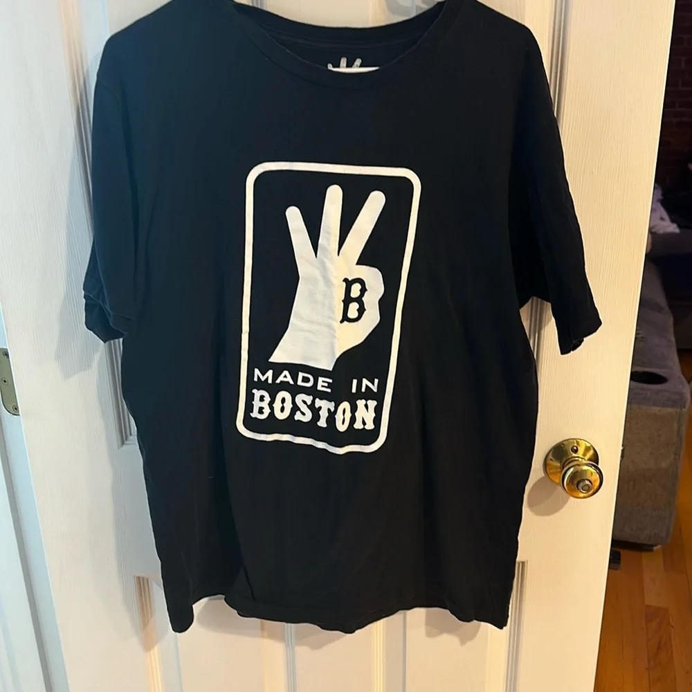 Made in Boston Tshirt - Picture 1 of 2